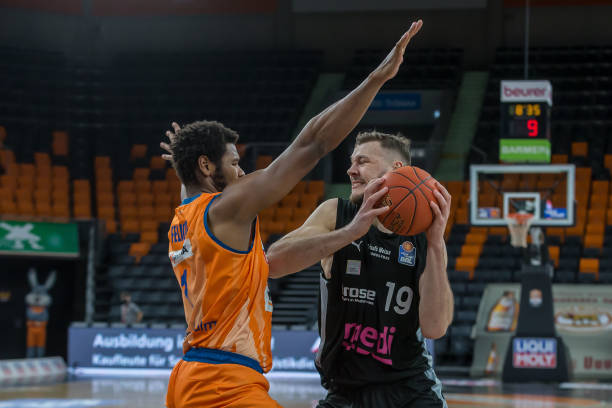 短合同身份 短合同身份