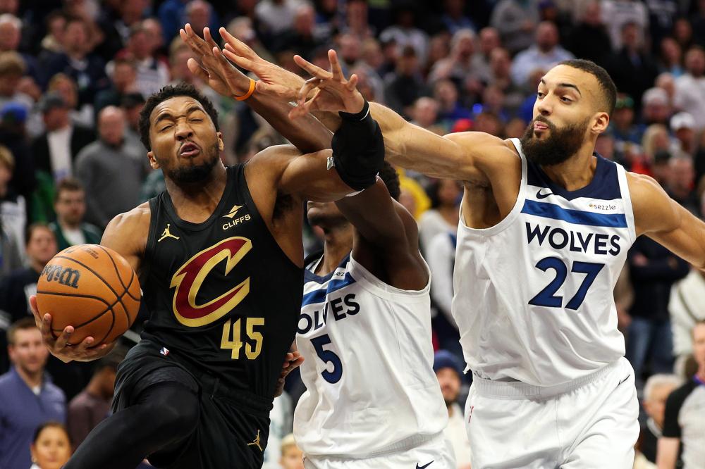 坚持不懈地 坚持不懈地